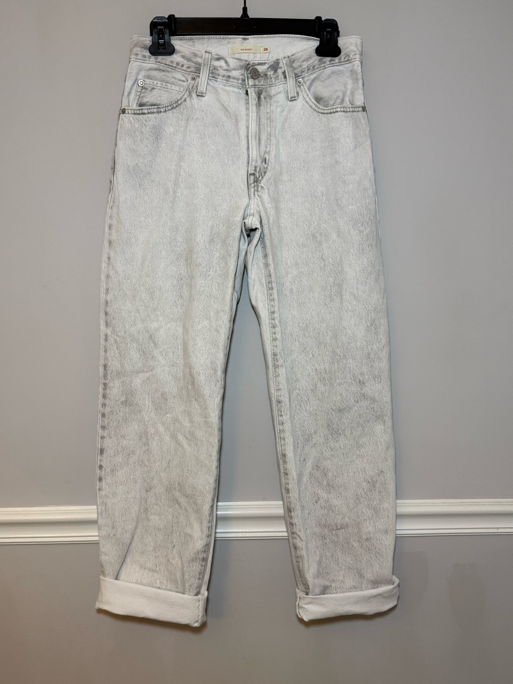 Levi’s 94 baggy gray acid wash looking jeans. 26
